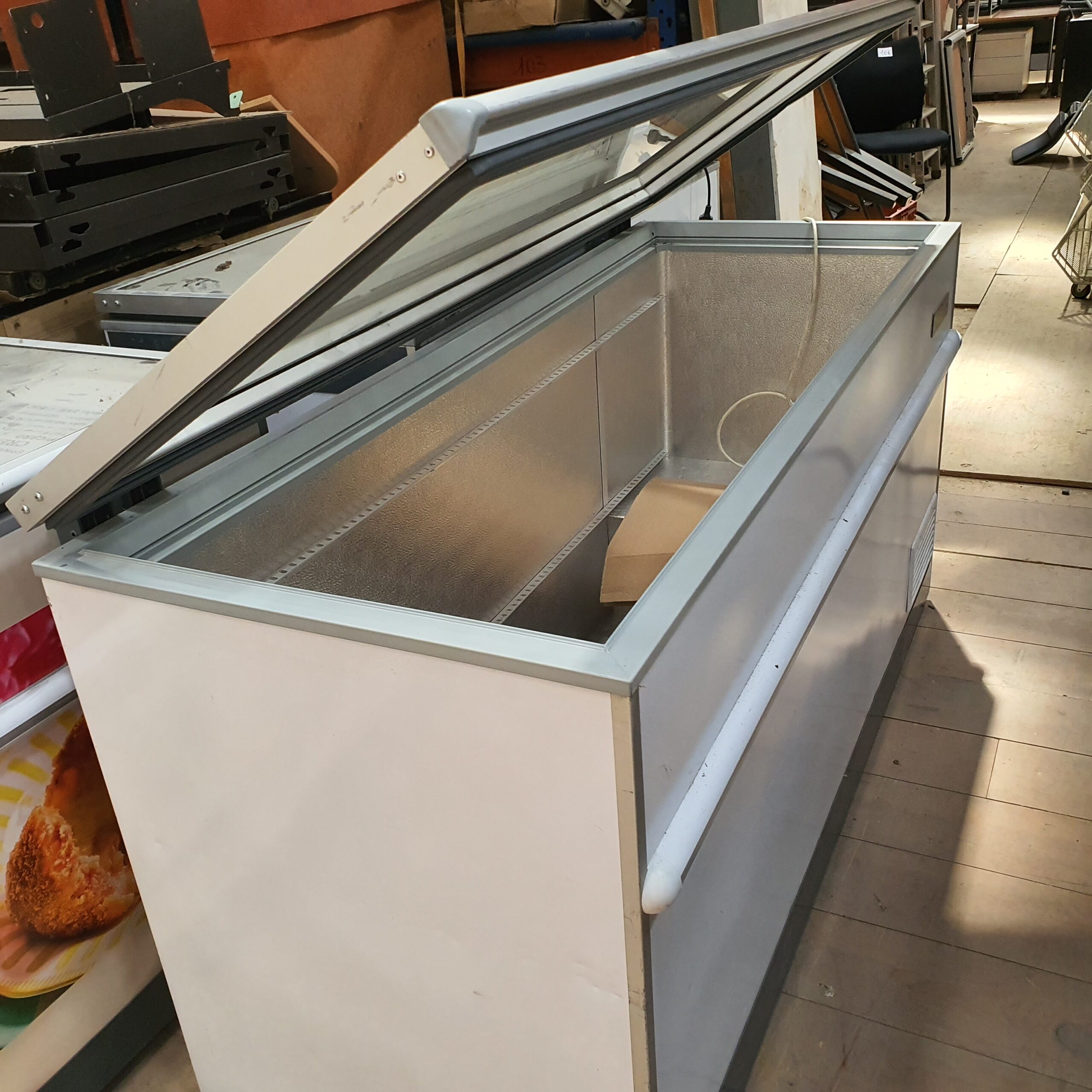 CONGELATEUR COFFRE Avec Porte fermeture Vitrée